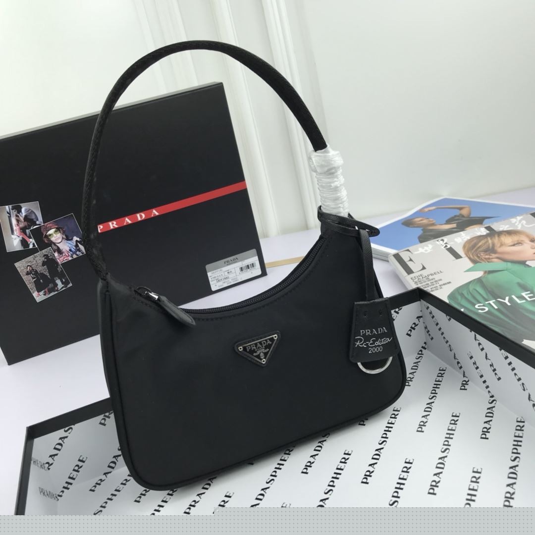 Pra*a top handle bags